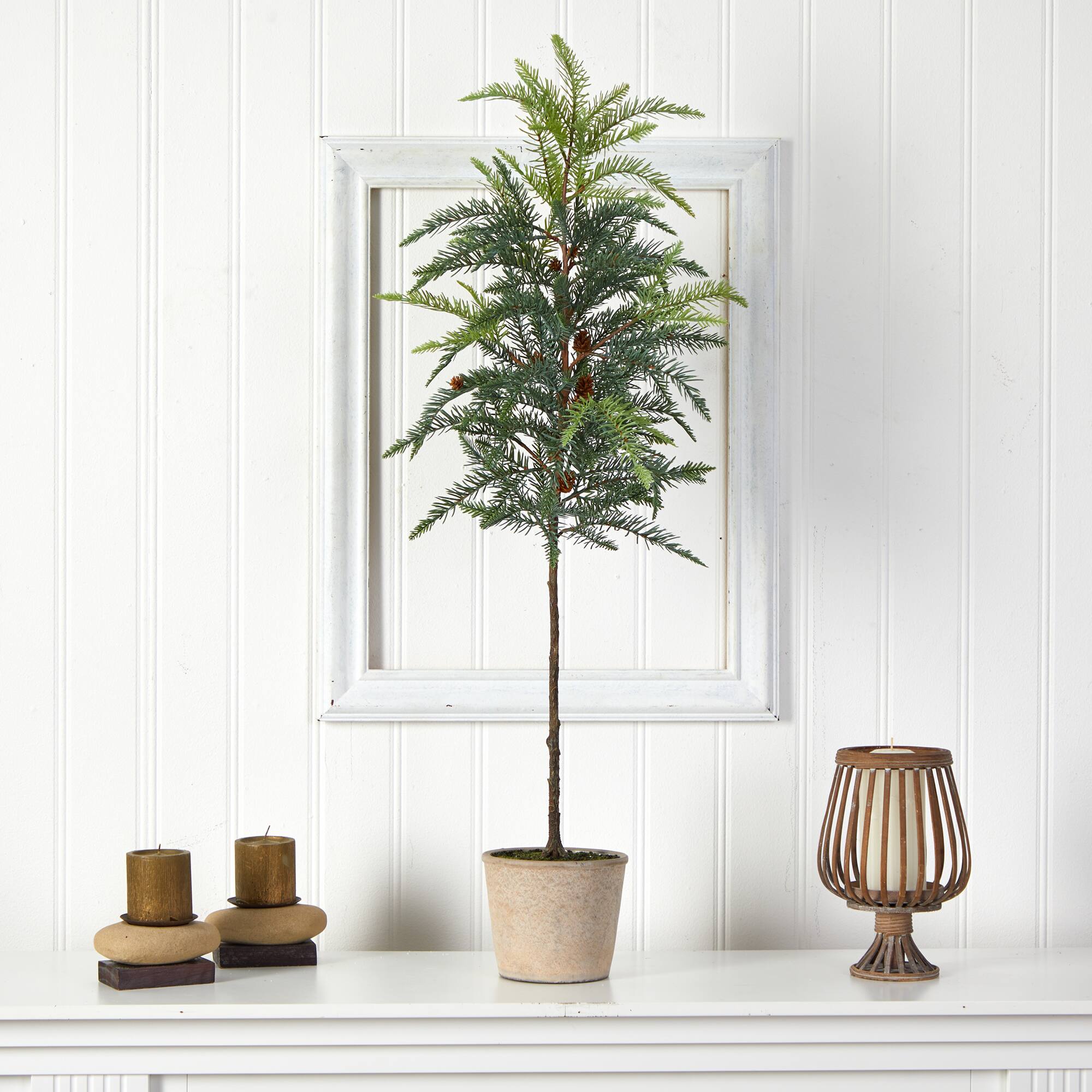 3.5ft. Winnipeg Pine Artificial Christmas Tree in Decorative Planter
